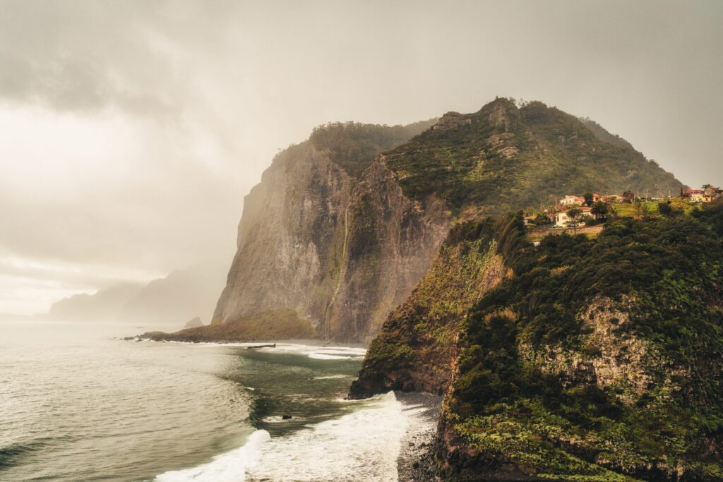 Brandung & Steilküste, Madeira